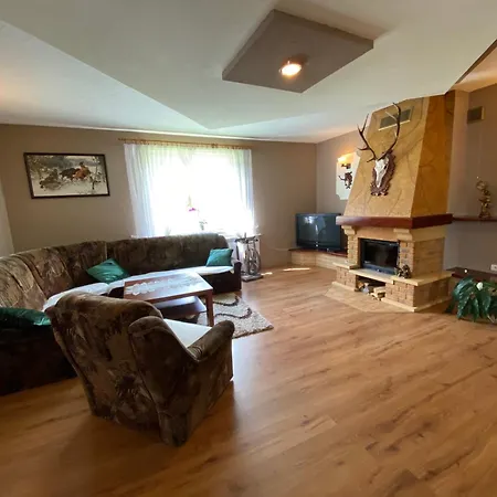 Pod Lasem ファームステイ *